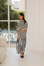 T-shirt Manon Listras Preto e Off White