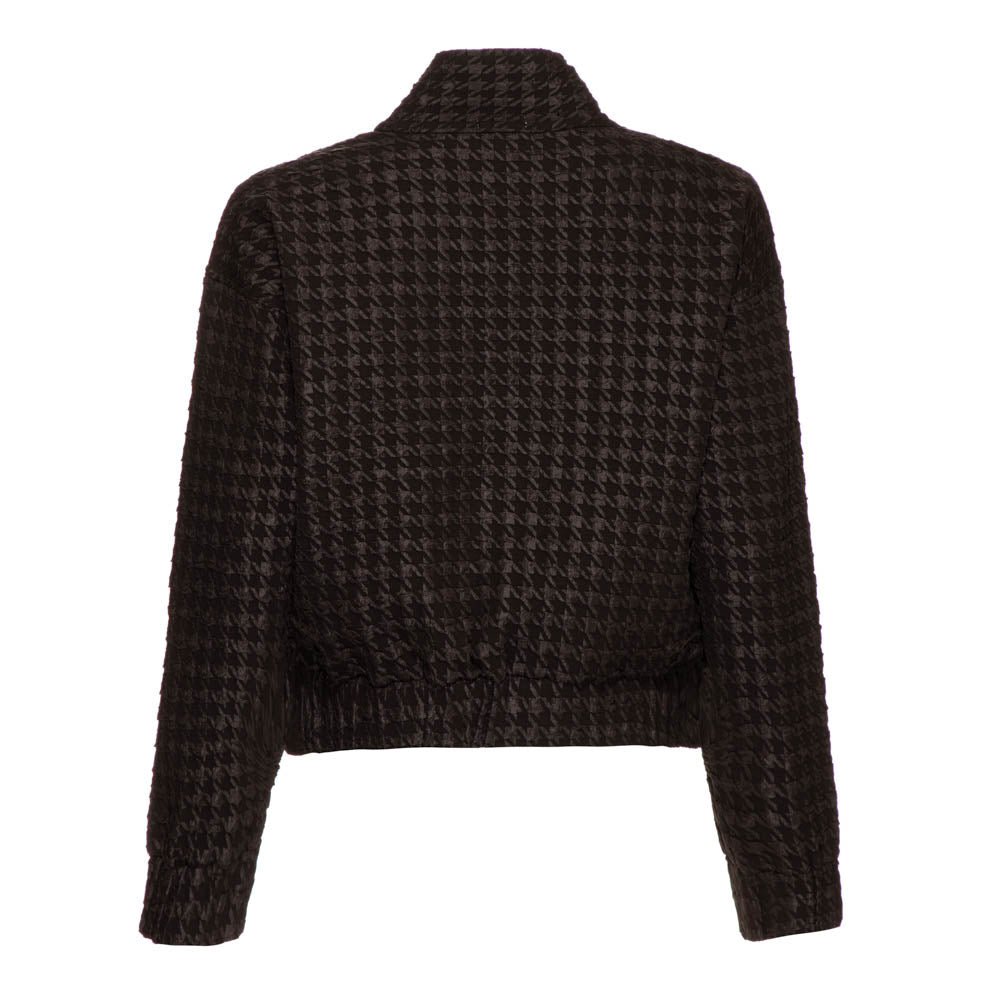 Bomber Marcela Preta