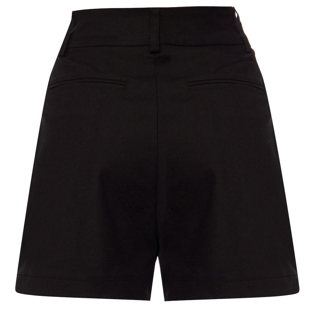 Shorts Beatriz Preto