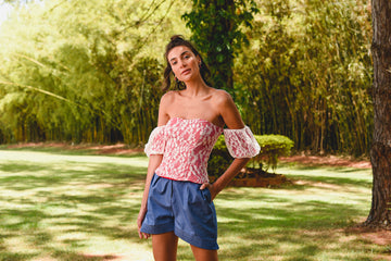 Blusa Jasmine Off White com Rosa Choque